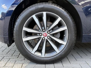 Jaguar F-PACE – thumbnail 48