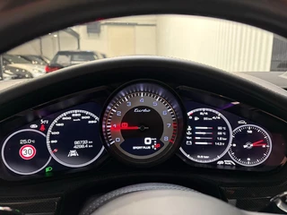 Porsche Panamera – thumbnail 19