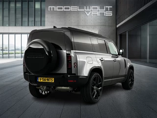 Land Rover Defender – thumbnail 6