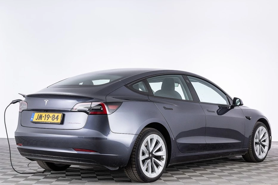 Tesla Model 3 – foto 5