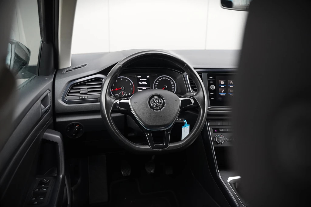 Volkswagen T-Roc – foto 25