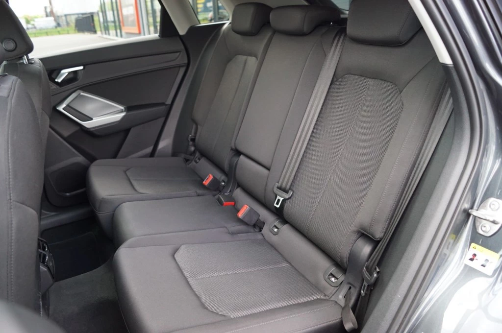 Audi Q3 – foto 43