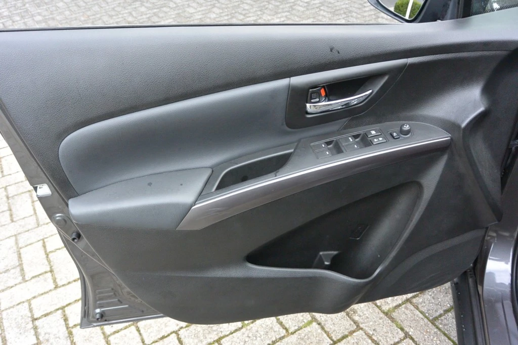 Suzuki S-Cross – foto 18