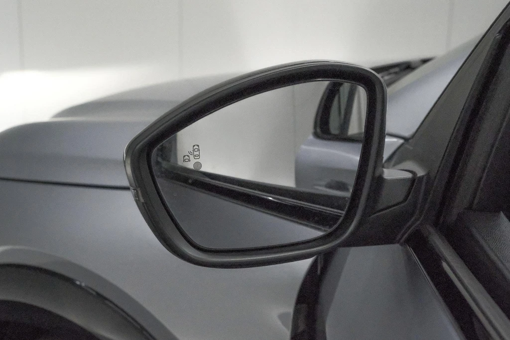 Peugeot e-208 – foto 26