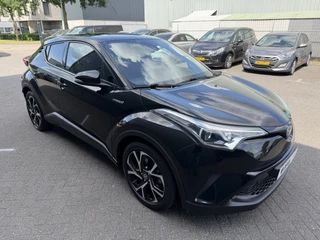 Toyota C-HR – thumbnail 8