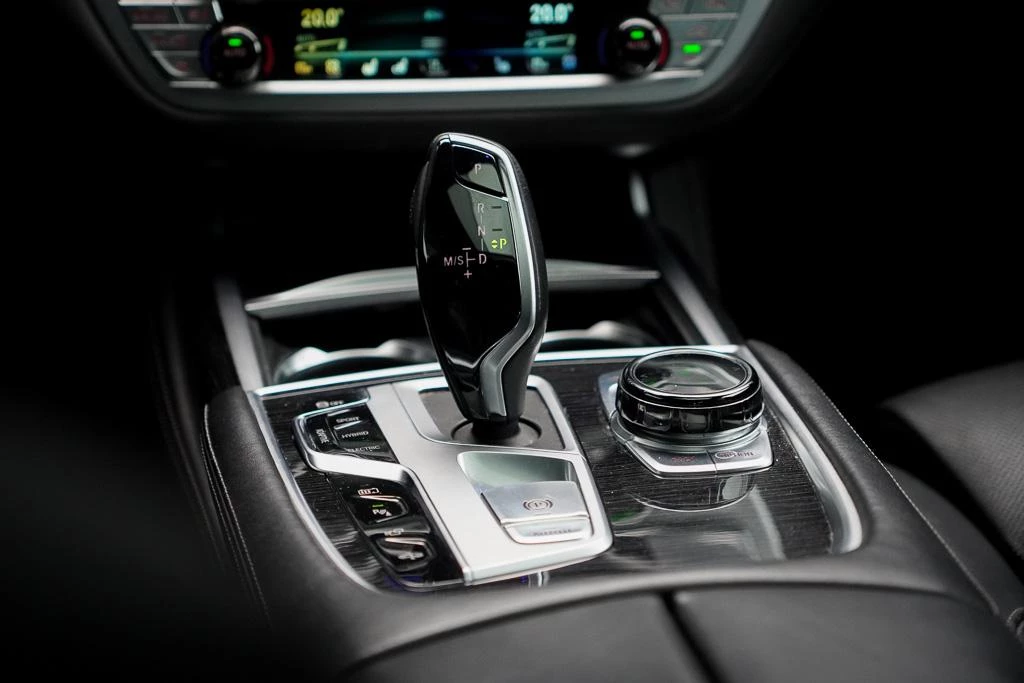 BMW 7 Serie – foto 29