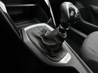 Peugeot 208 – thumbnail 12