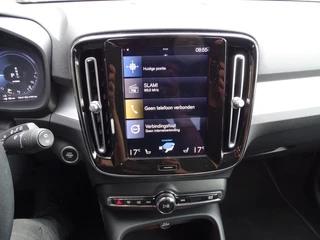 Volvo XC40 – thumbnail 7