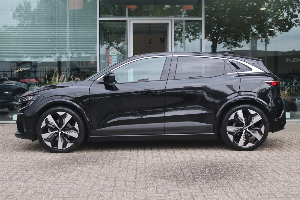 Renault Megane E-Tech – foto 4