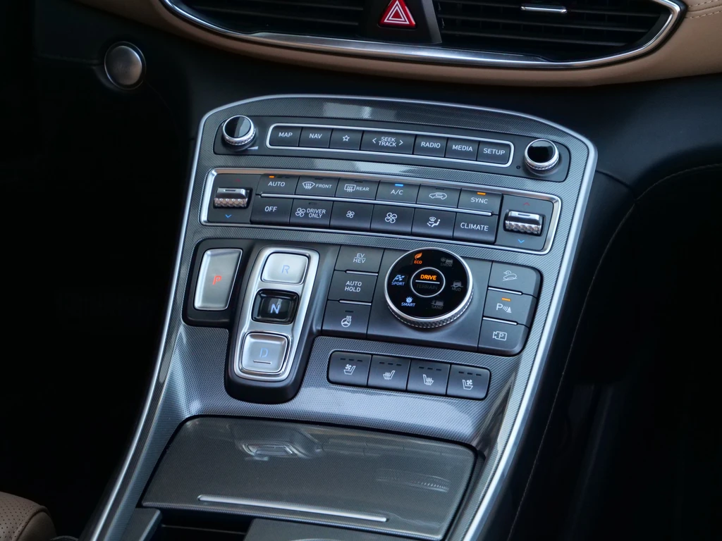 Hyundai Santa Fe – foto 28
