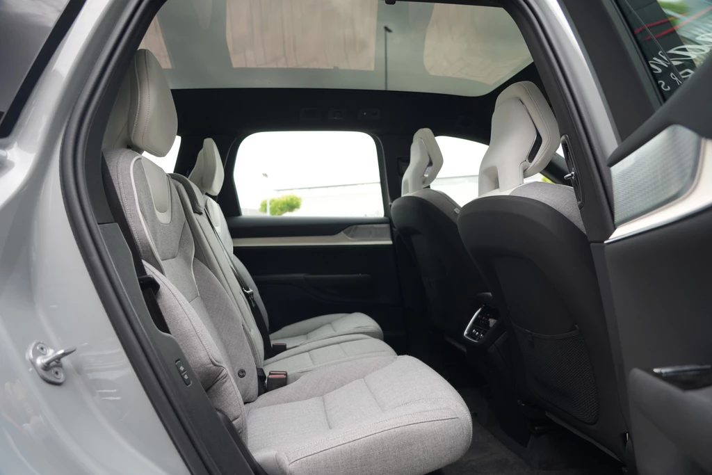 Volvo EX90 – foto 29
