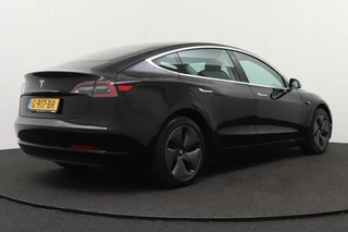 Tesla Model 3 – thumbnail 4