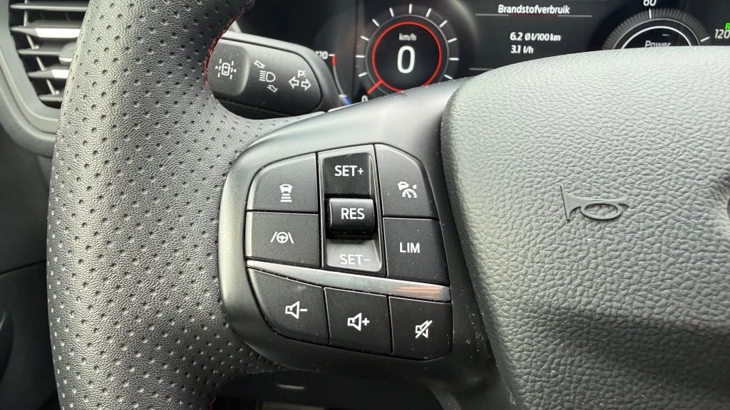 Ford Kuga – foto 17