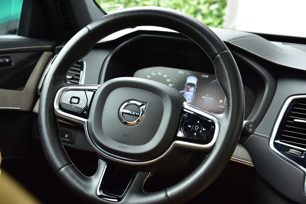 Volvo XC90 – foto 15