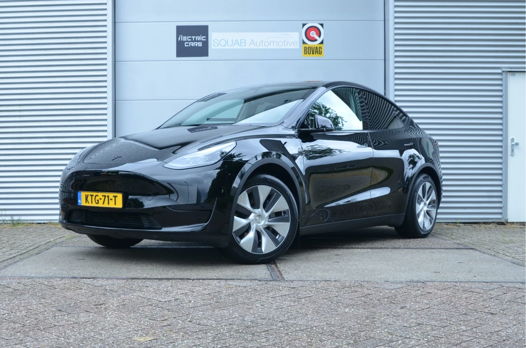 Tesla Model Y – foto 1