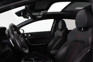 Kia ProCeed – thumbnail 15