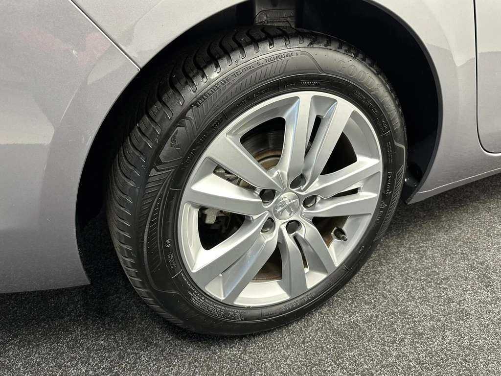 Peugeot 308 – foto 10