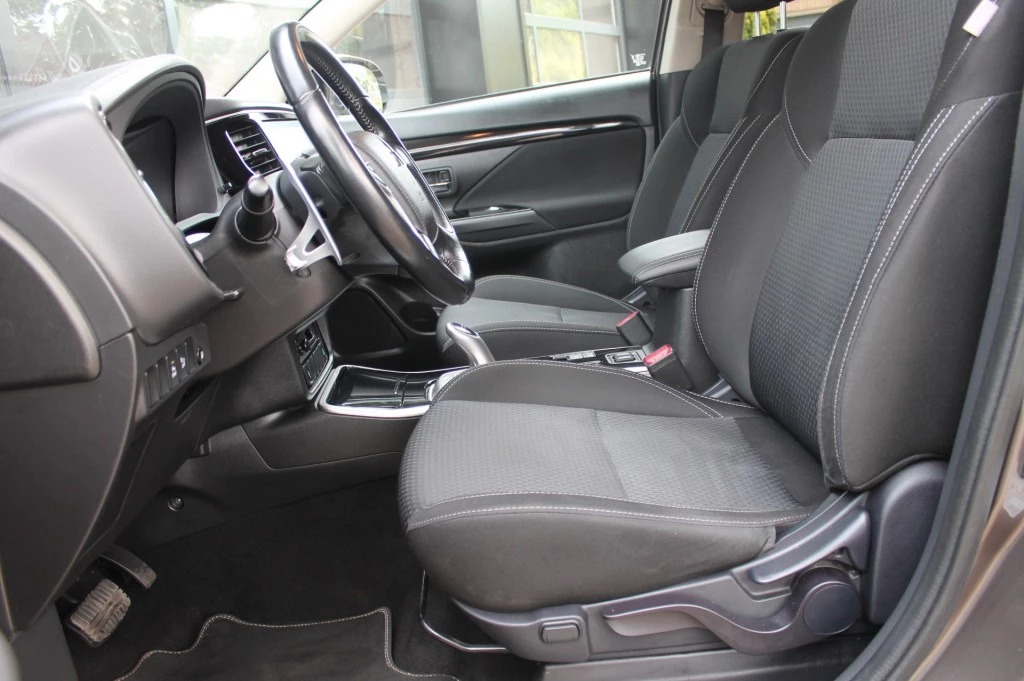 Mitsubishi Outlander – foto 19