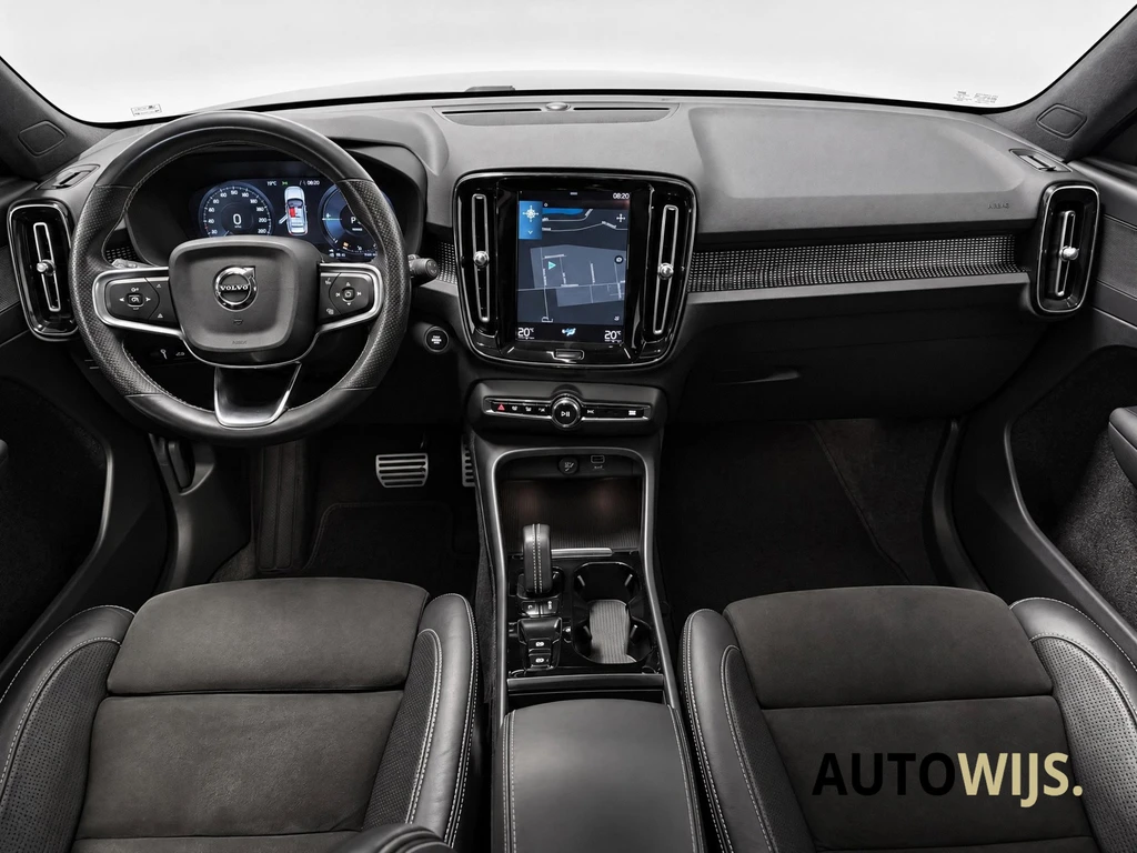 Volvo XC40 – foto 8