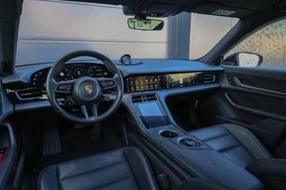 Porsche Taycan – thumbnail 16