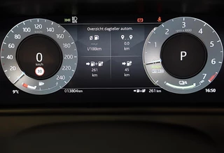 Land Rover Range Rover Velar – thumbnail 38