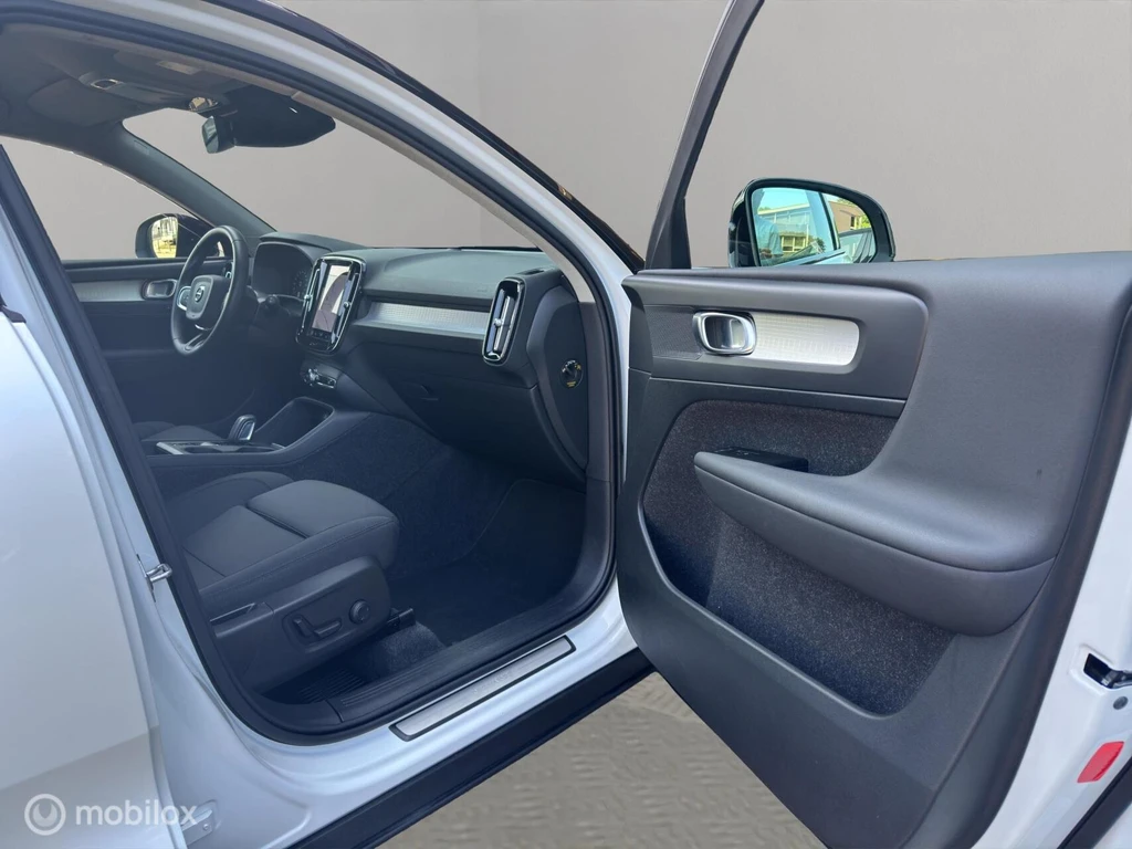 Volvo XC40 – foto 31