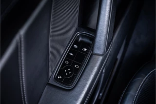 Porsche 911 – thumbnail 32