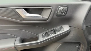 Ford Kuga – thumbnail 24