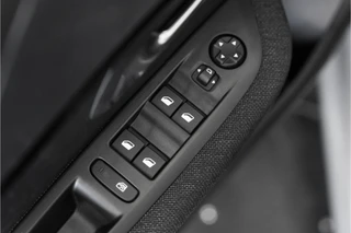 Peugeot 208 – thumbnail 28