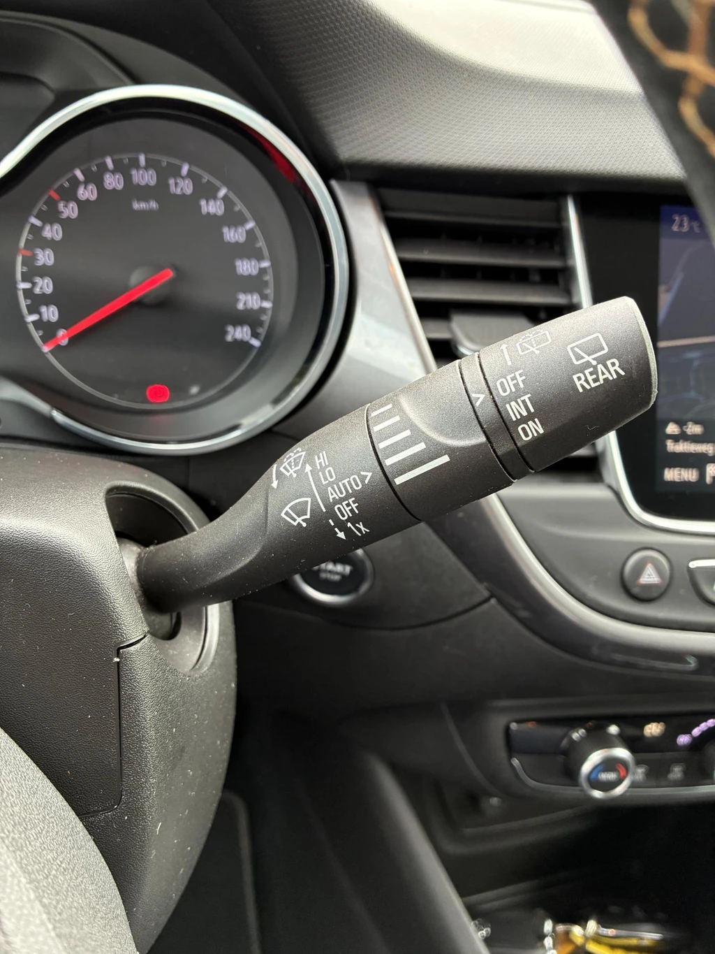 Opel Crossland X – foto 34