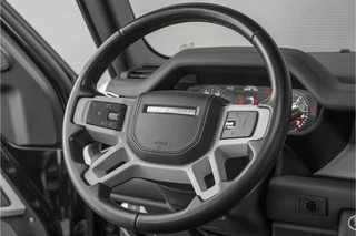 Land Rover Defender – thumbnail 21