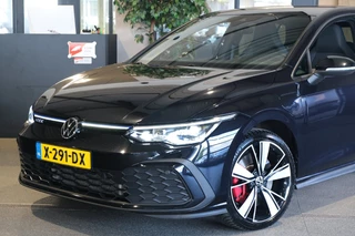 Volkswagen Golf – thumbnail 2