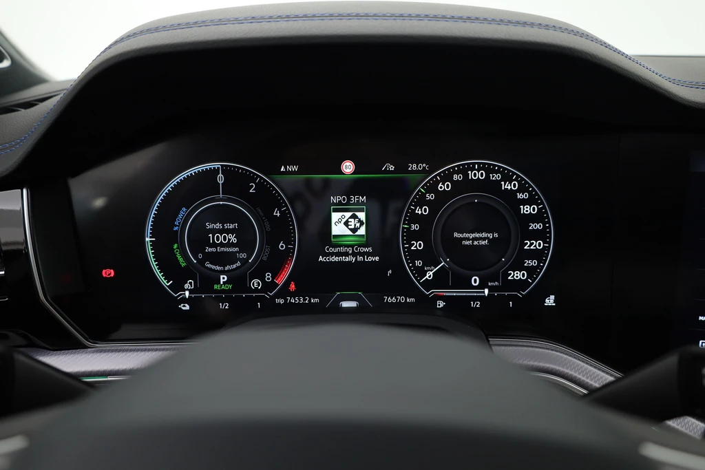 Volkswagen Touareg – foto 24
