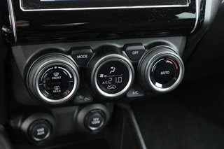 Suzuki Swift – thumbnail 22