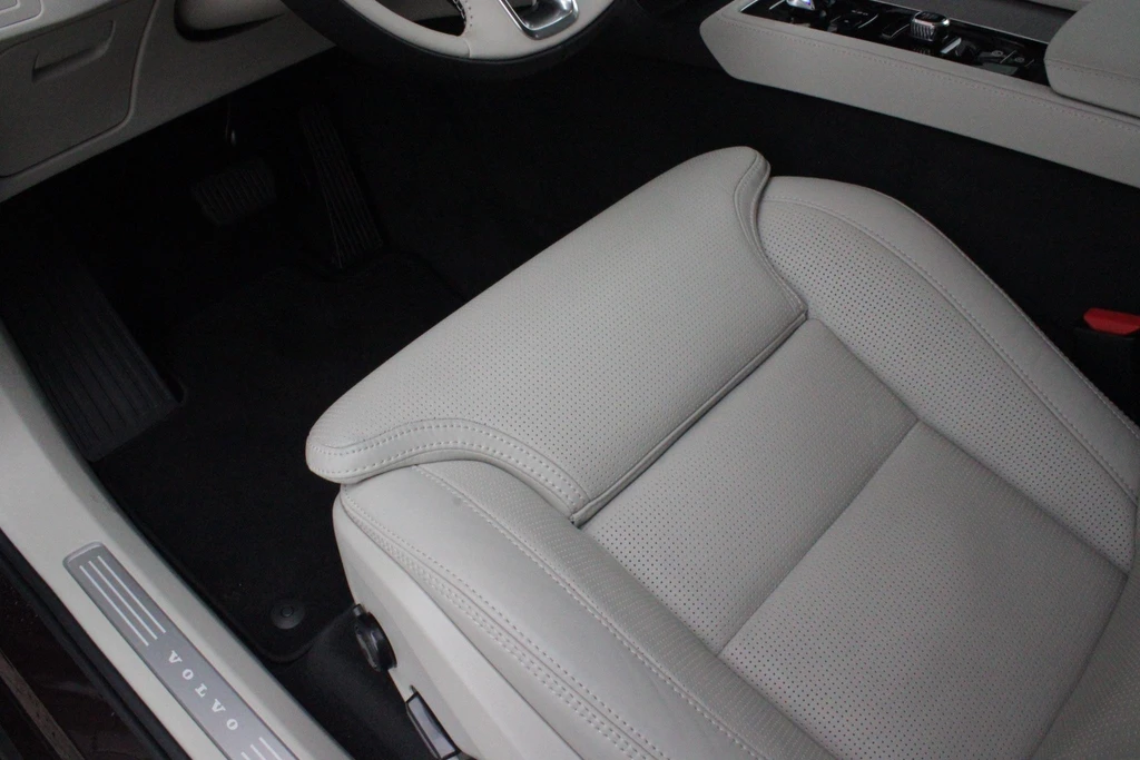 Volvo XC90 – foto 37