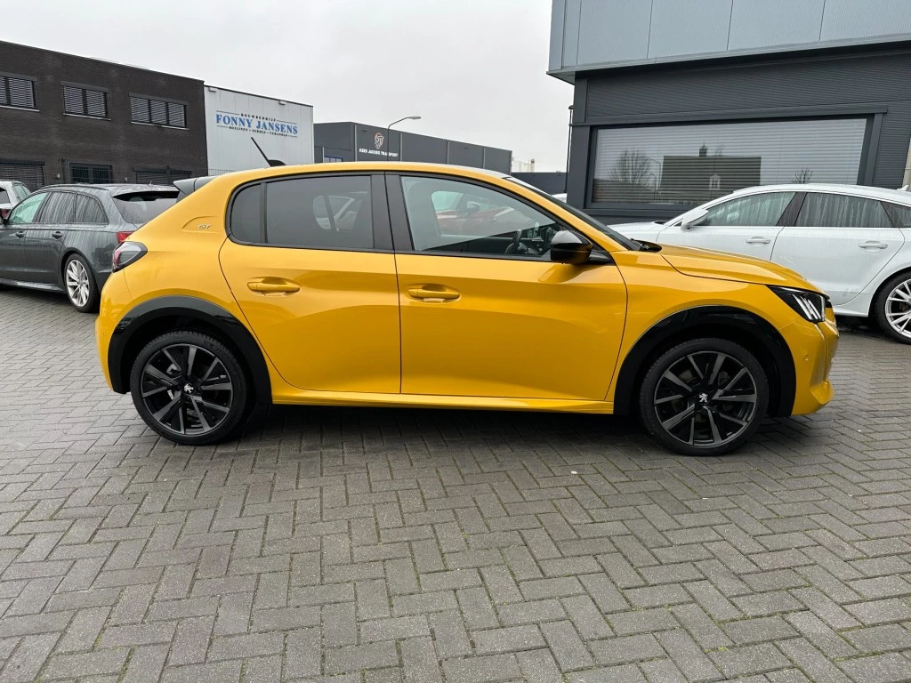 Peugeot 208 – foto 5