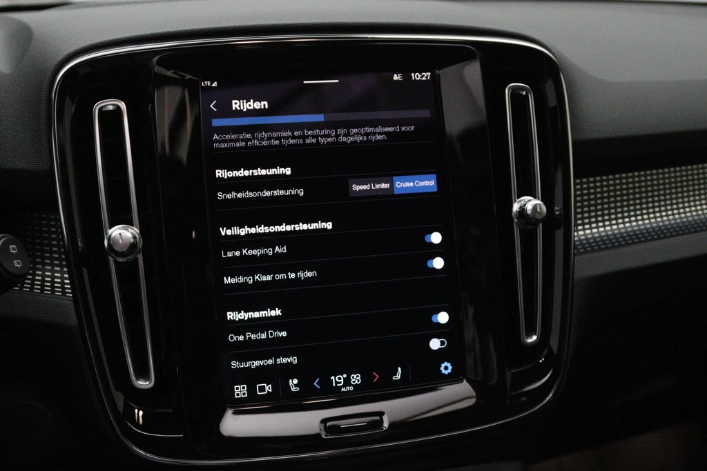 Volvo XC40 – foto 37