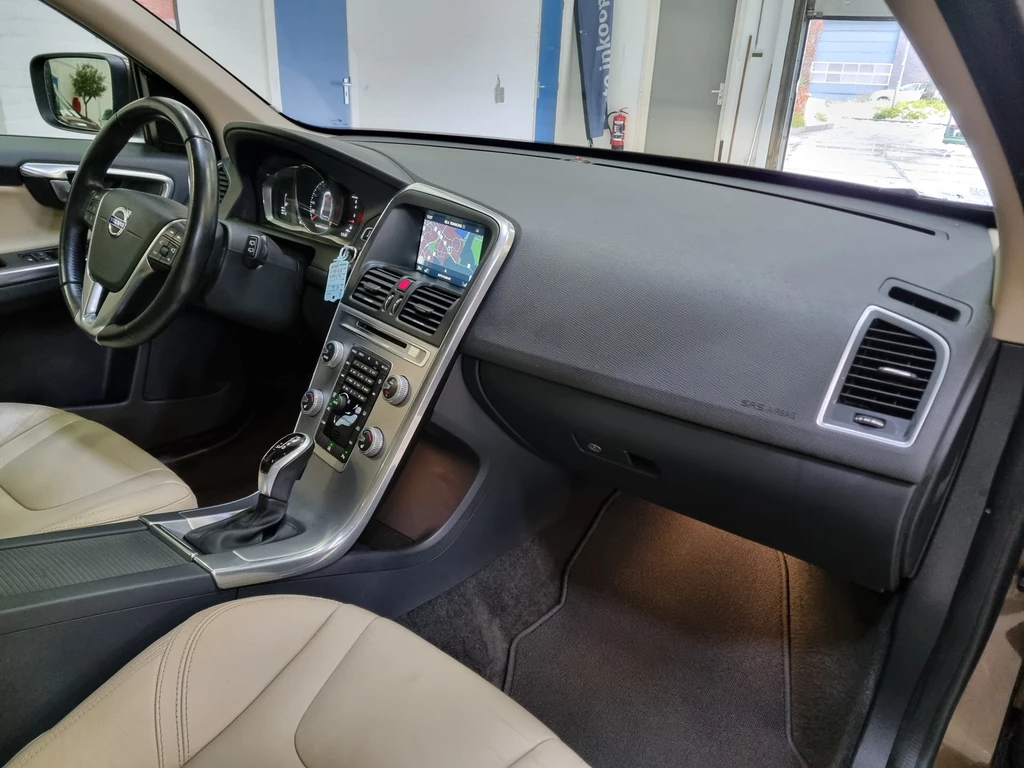 Volvo XC60 – foto 14