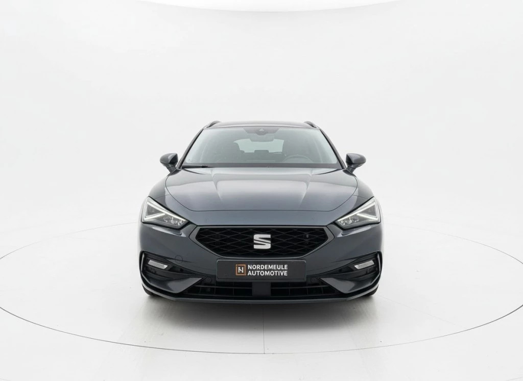 SEAT Leon – foto 8