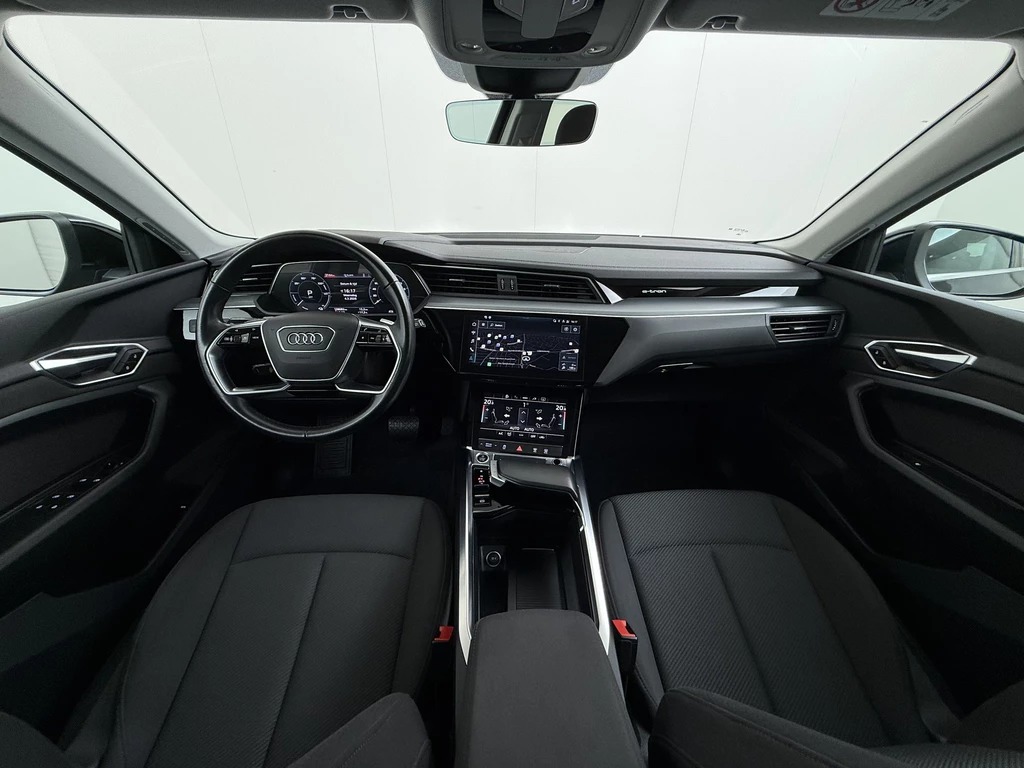 Audi e-tron – foto 10