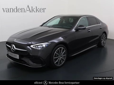 Mercedes-Benz C-Klasse 300e AMG // Trekhaak // Memory // 360 Camera // Keyless // Digital Light // Privacy Glass // Carplay
