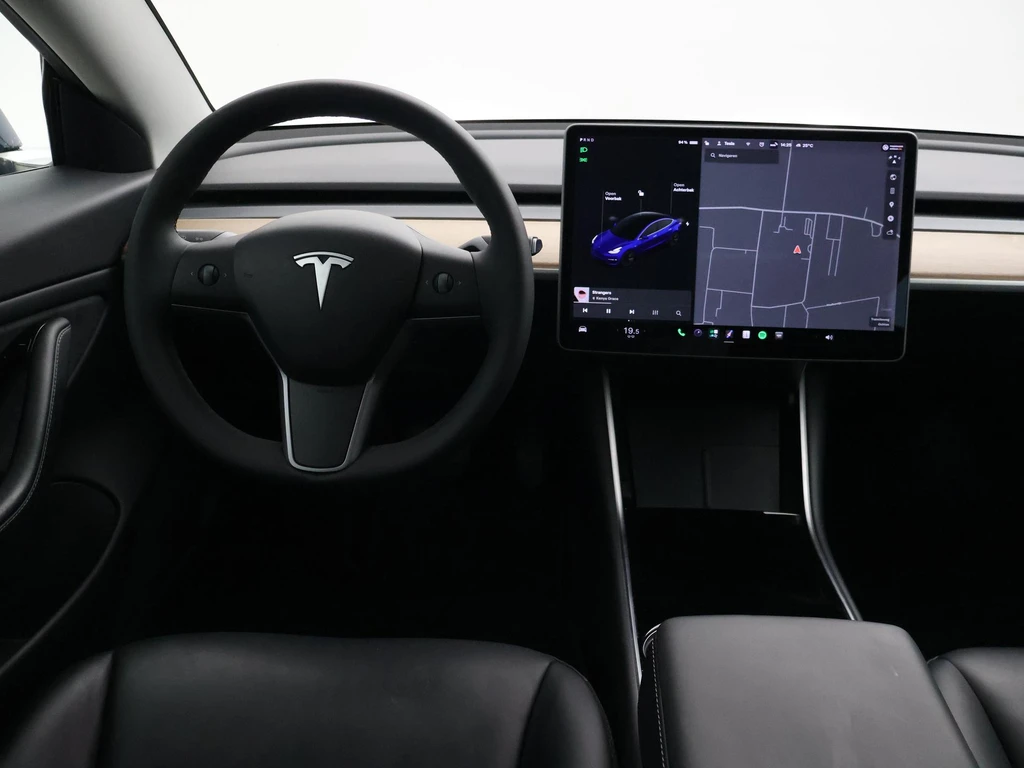 Tesla Model 3 – foto 8