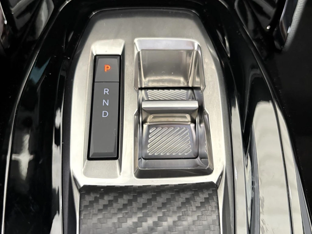 Peugeot 208 – foto 19