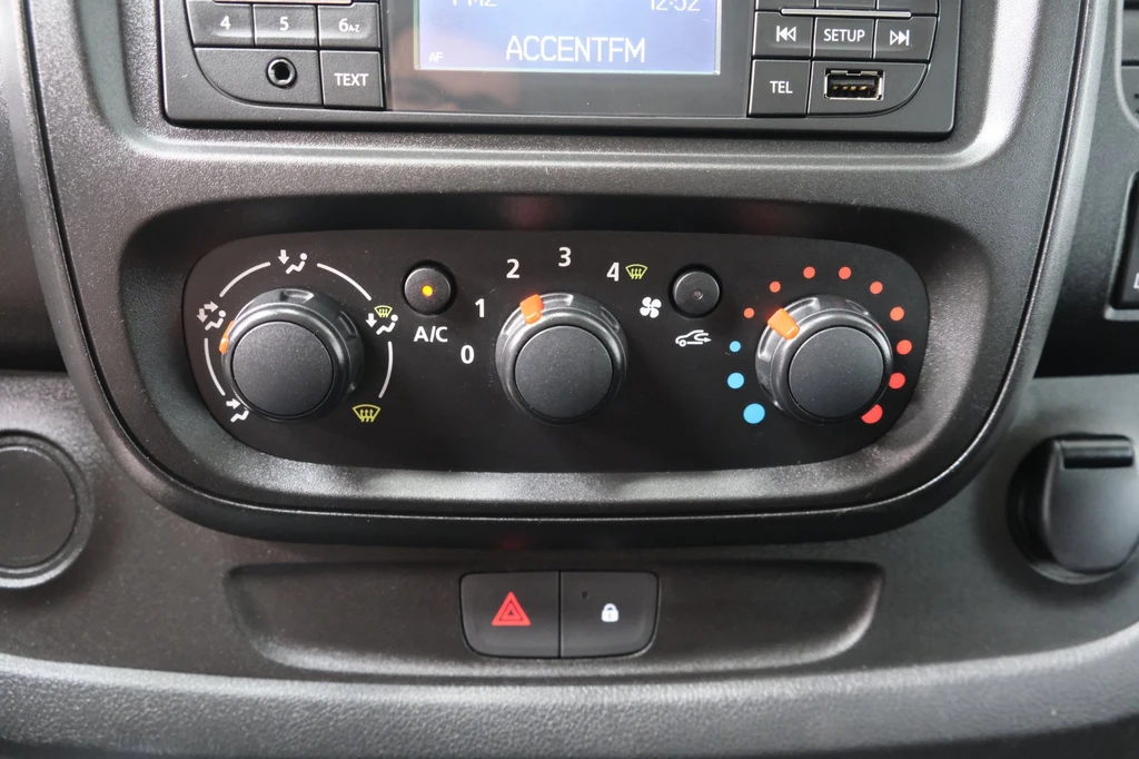 Opel Vivaro – foto 18