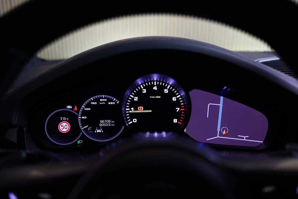 Porsche Cayenne – foto 15