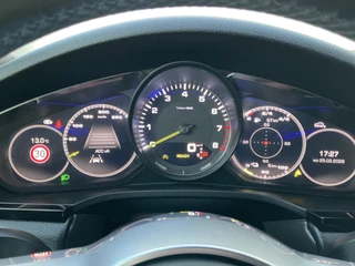 Porsche Cayenne – thumbnail 25