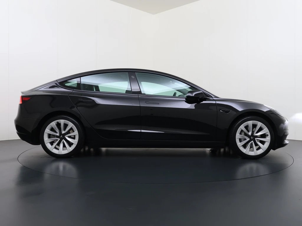 Tesla Model 3 – foto 7