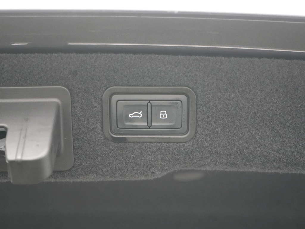 Audi S8 – foto 63