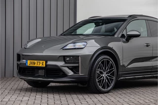 Porsche Macan – thumbnail 2