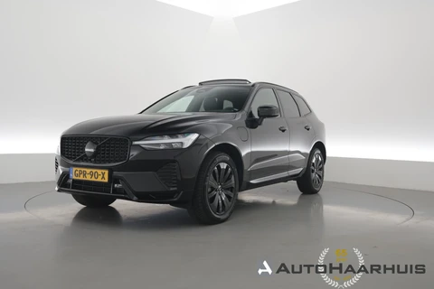 Volvo XC60 2.0 T6 Plug-in hybrid AWD Plus Dark | Rijklaar! | Black-Pakket | S/K-Dak | Leder+Memory | Adapt. Cruise | Stoel-Stuurverw. | Dig. Cockpit | Google | Camera+PDC | LED | 19'' | Elek. Klep V